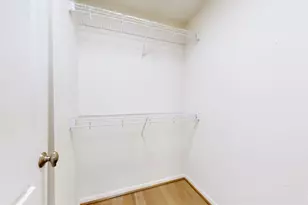 3918 Enterprise Cir, Colerain Township, OH 45252 - Photo 18