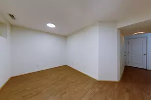 3918 Enterprise Cir, Colerain Township, OH 45252 - Photo 18