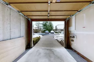 3918 Enterprise Cir, Colerain Township, OH 45252 - Photo 22