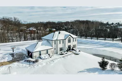 9986 Pond Woods Lane, Sharonville, OH 45241 - Photo 4