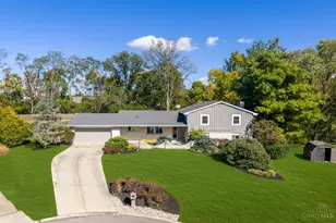 9528 Croton Dr, Montgomery, OH 45242 - Photo 2