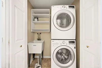 5149 Scarsdale Cove #61, Green Township, OH 45248 - Photo 22