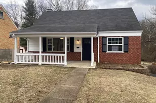 410 Morrvue Dr, Delhi Township, OH 45238 - Photo 1