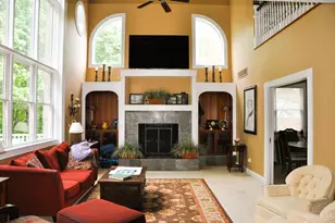 8030 Deershadow Ln, Montgomery, OH 45242 - Photo 12