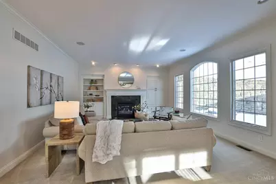 3045 Spencerhill Lane, Cincinnati, OH 45226 - Photo 8