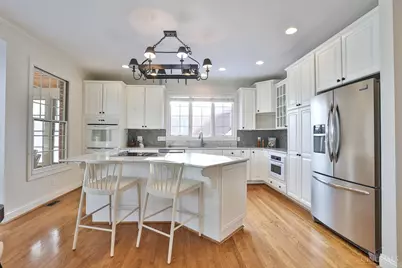 3045 Spencerhill Lane, Cincinnati, OH 45226 - Photo 16