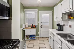 4020 Forest Ave, Cincinnati, OH 45212 - Photo 6