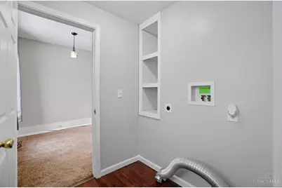 100 Broadway, Loveland, OH 45140 - Photo 24