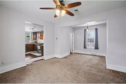 100 Broadway, Loveland, OH 45140 - Photo 8