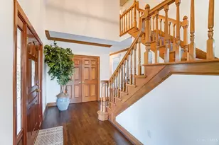 6040 Countrymeadow Ln, Green Township, OH 45233 - Photo 2