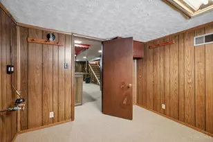 146 Winston Dr, Hamilton, OH 45013 - Photo 46