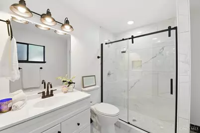 752 S Fred Shuttlesworth Circle, Cincinnati, OH 45229 - Photo 22