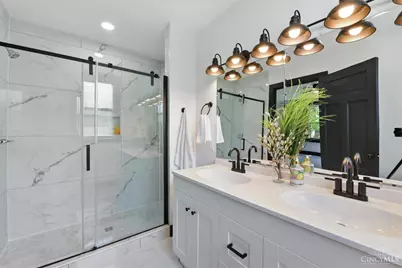 752 S Fred Shuttlesworth Circle, Cincinnati, OH 45229 - Photo 28