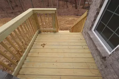 397 Glen Abbey Lane #0022, Hamilton Township, OH 45039 - Photo 8