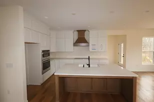 397 Glen Abbey Ln, Hamilton Township, OH 45039 - Photo 10