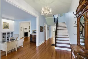 23 N Broadway St, Lebanon, OH 45036 - Photo 2