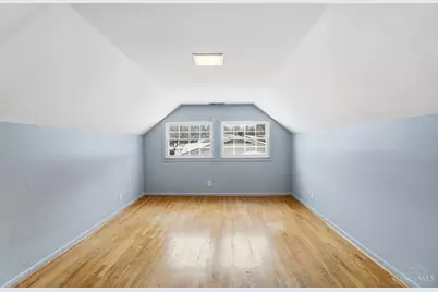 9151 Tag Drive, Springfield Township, OH 45231 - Photo 28