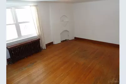 5132 Ralph Avenue, Green Township, OH 45238 - Photo 6