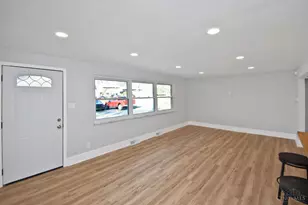 5588 Kay Dr, Miami Township, OH 45150 - Photo 6