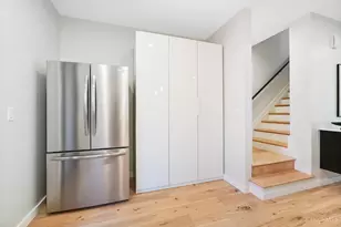 1330 Spring St, Cincinnati, OH 45202 - Photo 24