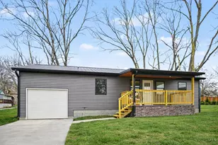 330 Macy Ln, Leesburg, OH 45135 - Photo 1