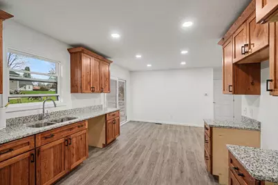 330 Macy Lane, Leesburg, OH 45135 - Photo 8