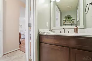 854 Woodlyn Dr S, Anderson Township, OH 45230 - Photo 14