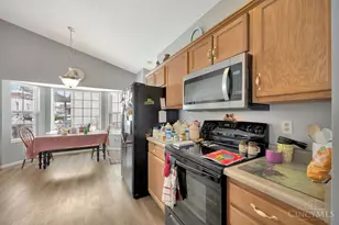 12139 Huntergreen Dr, Colerain Township, OH 45251 - Photo 6