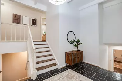 204 Brocdorf Drive, Wyoming, OH 45215 - Photo 4