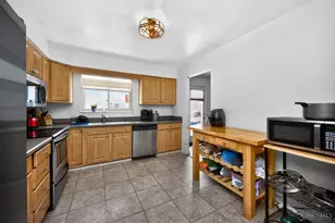 8839 Pollard Pl, Deerfield Township, OH 45039 - Photo 12