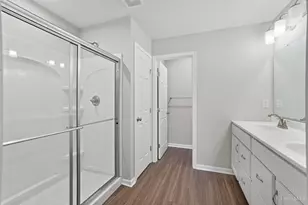 5870 Parkview Ln, Miami Township, OH 45150 - Photo 14