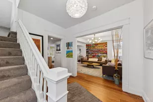 6017 Bramble Ave, Cincinnati, OH 45227 - Photo 8