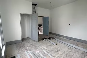 209 E Main St, Blanchester, OH 45107 - Photo 6