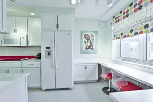 2444 Madison Rd, Cincinnati, OH 45208 - Photo 12