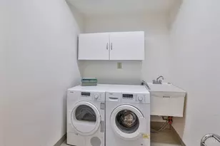 2444 Madison Rd, Cincinnati, OH 45208 - Photo 26