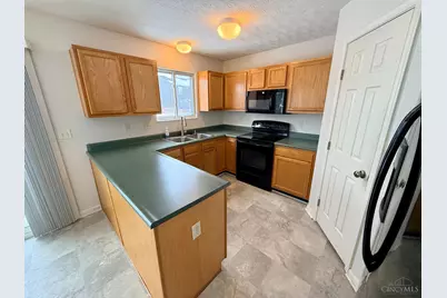 912 S First Street, Trenton, OH 45067 - Photo 6