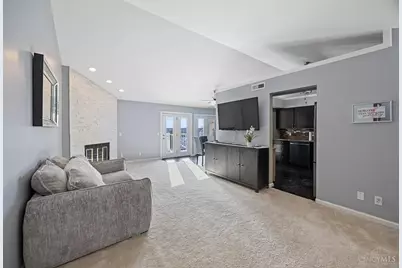 6289 Eagles Lake Drive #5, Cincinnati, OH 45248 - Photo 8