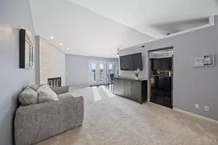 6289 Eagles Lake Dr, Cincinnati, OH 45248 - Photo 8