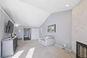 6289 Eagles Lake Dr, Cincinnati, OH 45248 - Photo 12