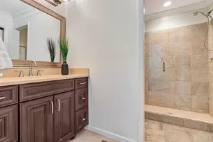 8837 Montgomery Rd, Sycamore Township, OH 45236 - Photo 16