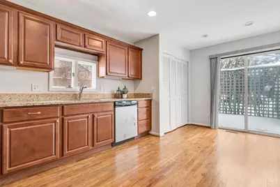 8837 Montgomery Road, Sycamore Township, OH 45236 - Photo 6