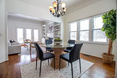 8837 Montgomery Road, Sycamore Township, OH 45236 - Photo 12