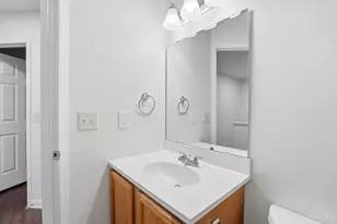 637 Ellen Dr, Union Township, OH 45255 - Photo 44