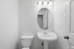 637 Ellen Dr, Union Township, OH 45255 - Photo 22