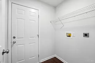 637 Ellen Dr, Union Township, OH 45255 - Photo 24