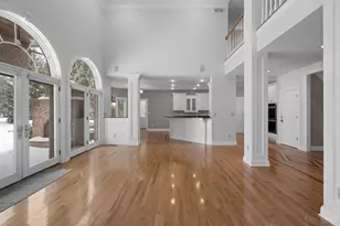 6580 Oasis Dr, Miami Township, OH 45140 - Photo 4