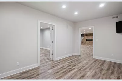 6580 Oasis Drive, Miami Township, OH 45140 - Photo 48