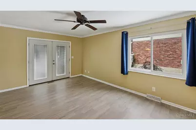 481 Viscount Drive, Delhi Township, OH 45238 - Photo 6