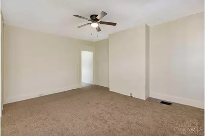 279 Renner Street, Cincinnati, OH 45214 - Photo 4