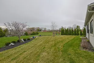 802 Pebble Pl, Tipp City, OH 45371 - Photo 46